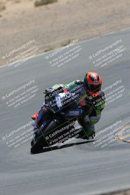 media/Apr-09-2023-SoCal Trackdays (Sun) [[333f347954]]/Turn 10 (115pm)/